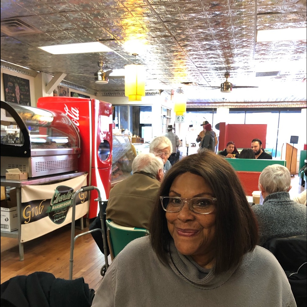 Meet your Posher, Paulette